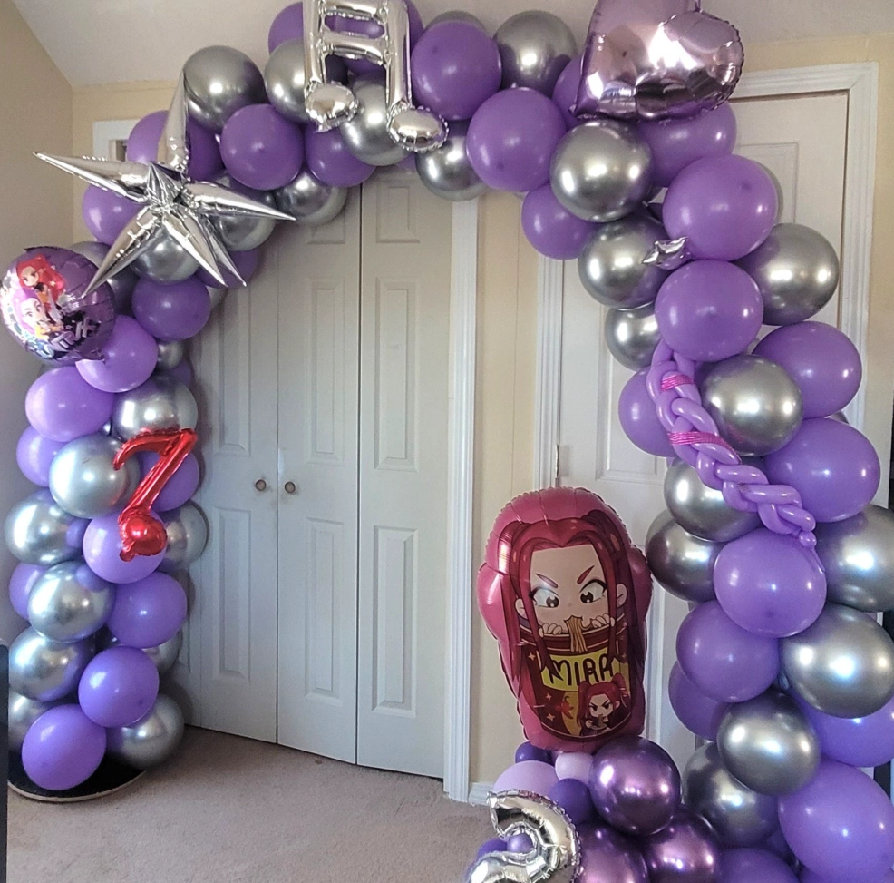 KPOP Demon Hunter Balloon Arch
