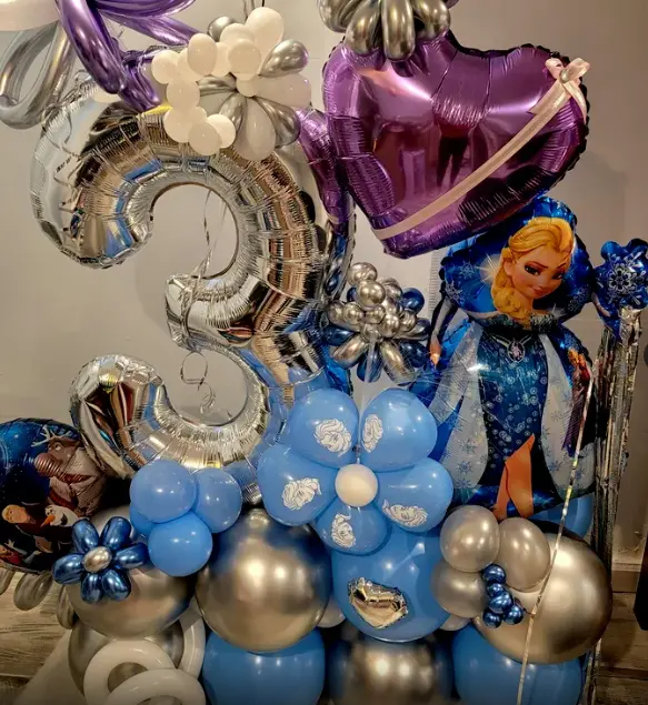 Blue balloon column display