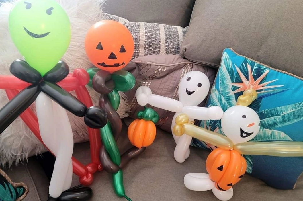 Halloween Balloon Twist